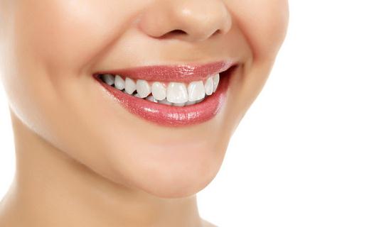 牙齿黄的原因-牙齿黄怎么办？