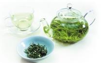 饮茶养生 老人饮茶不要过浓