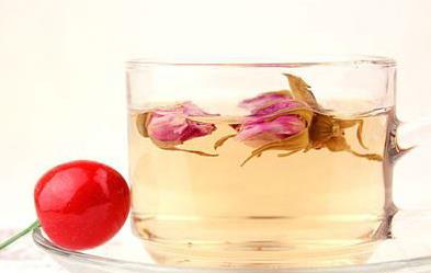 玫瑰泡水喝预防妇科病 玫瑰泡水喝的禁忌