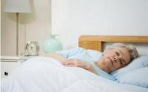 老人贫血 或是疾病征兆