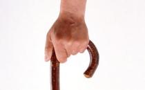 为什么老人容易得灰指甲