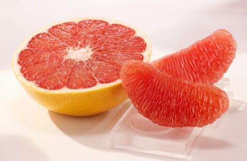 吃10种水果能降老人低胆固醇 保护血管