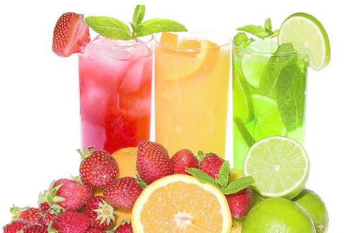 如何榨果汁可保存更多营养?