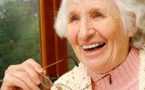 老年白内障能否恢复 护理工作至关重要