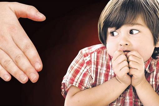 棍棒之下出孝子?别让家庭教育过于扭曲