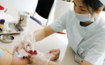 老人缺乏维生素B 手脚易麻木