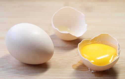 蛋白和蛋黄哪个更营养？