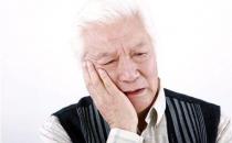 老人常口干怎么办