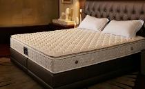 老人护腰睡有一定硬度的床