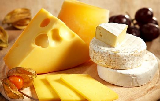 正确饮食远离痛经 女性经期不能吃哪些食物?-