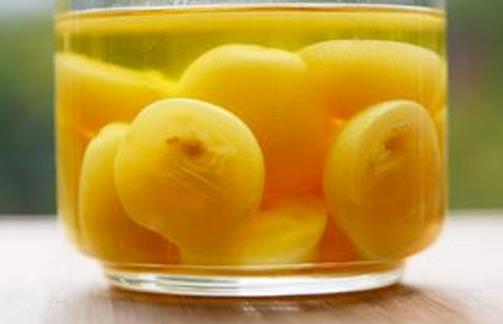 介绍3款功效神奇的水果药酒