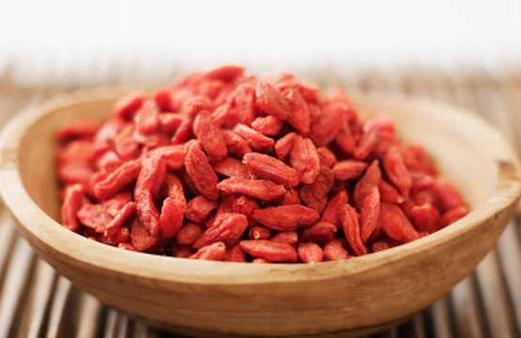 枸杞泡水有什么功效?盘点枸杞泡水的功效