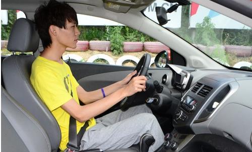 哪些保健活动能让有车族预防颈椎病