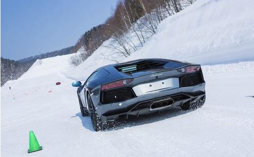 秋冬季节开车技巧