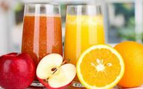 女人开车 带瓶橙汁能防病