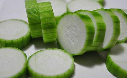 怎么选购好的丝瓜?教你丝瓜选购技巧