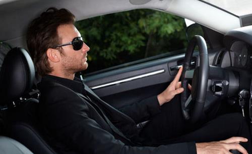 开车久了腰疼 十招帮你缓解