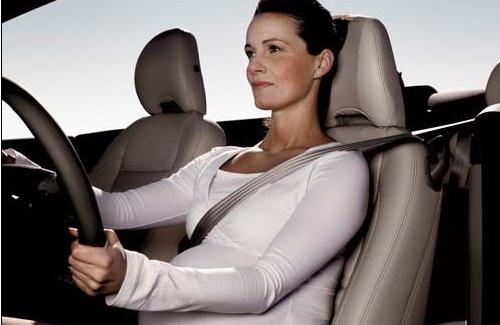 准妈妈开车有禁忌 9大准则出行要牢记