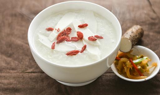 盘点7种有助女性美容养颜的养生粥