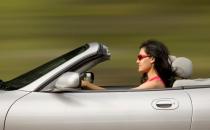 有车族如何应对六大车内危机