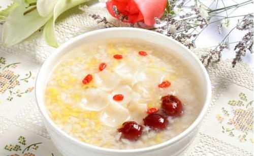 有车一族如何养胃 9款饮食打响”保胃战“