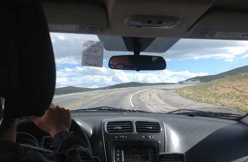 老人开车要注意什么