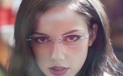 女性电脑族预防干眼的8个小妙招