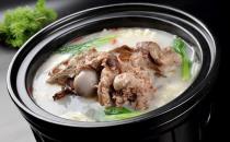 女人秋季吃什么补水？四道滋阴生津养生汤推荐