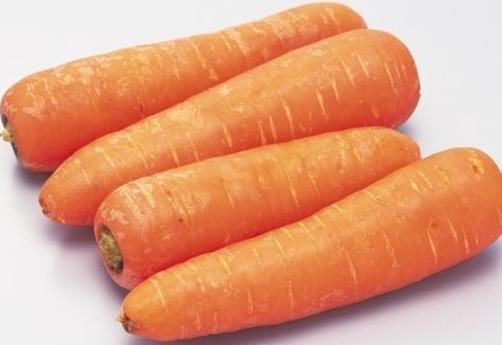 冬天眼睛干涩怎么办?补充什么营养好?