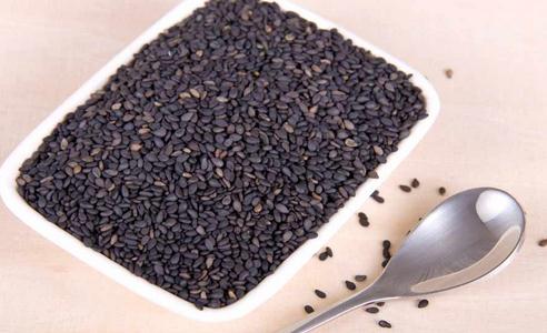 3类女性应多吃芝麻