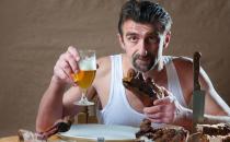 男人吃哪些食物会导致口臭呢?