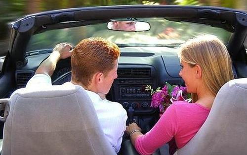 开车快捷 却引来下半身疾病