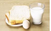 吐司面包配牛奶健康吗 健康早餐的原则