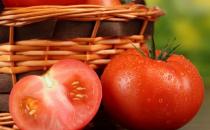 西红柿不宜餐前吃 盘点十种蔬菜的错误吃法