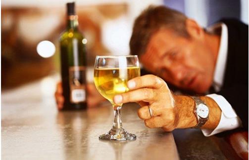 喝酒会增强性欲还是抑制性欲？