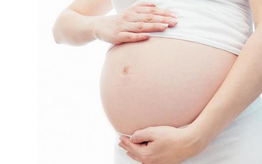 脐带绕颈分娩时有危险吗？