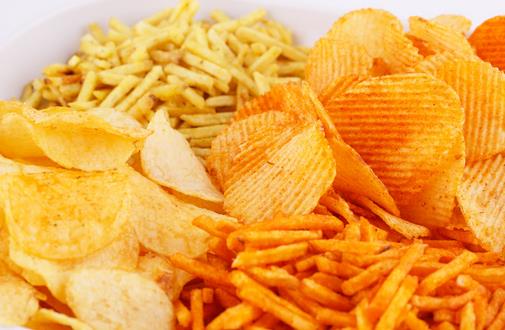 四类零食让孩子悄悄变笨