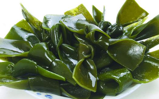 电脑族辐射多 正确饮食缓解皮肤伤害