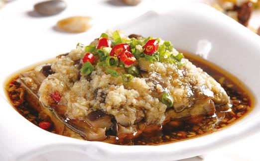 中老年人高血压吃什么好?降压蔬菜食谱推荐