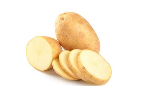 土豆营养丰富，除了能吃还能做面膜
