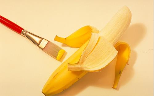 用香蕉做面膜可以让我们美白