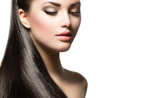 警惕!反复搓揉湿发很伤发