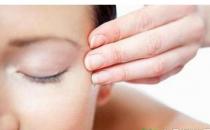 3种方法帮你祛除眼角皱纹