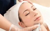 做电波拉皮除皱术 轻松就能年轻化