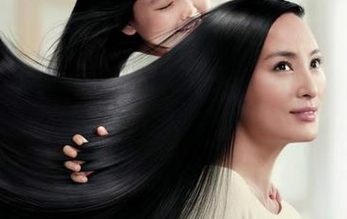 冬季头发干枯怎么办