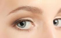 眼部整形后的护理