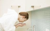 白醋洗脸祛斑效果好吗？