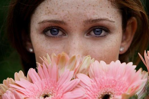 女性四个时期容易长斑