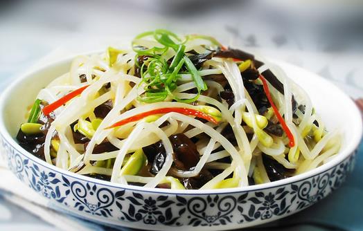 菌类养生功效多 4款美味菌类菜品推荐