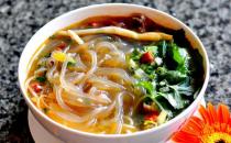 米粉有助补血益气 推荐两款吃法